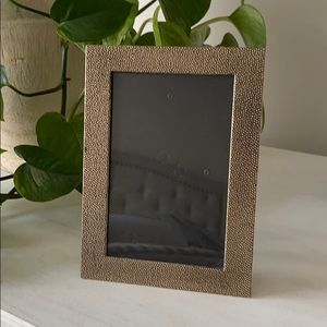 Gold picture frame